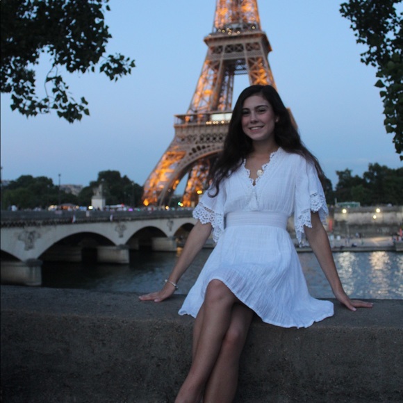 Meet your Posher, Allison - Picture 1 of 1